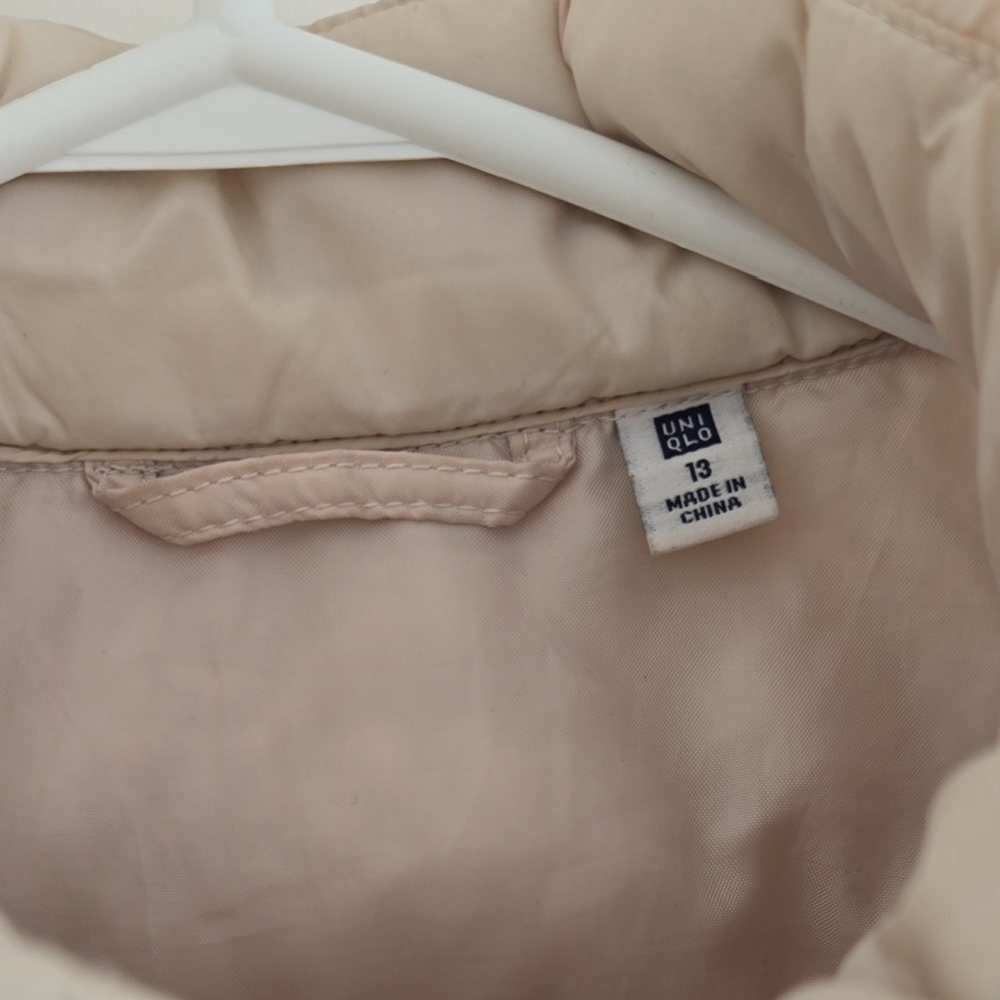 Cream Puffer Vest - Picture 2 of 3